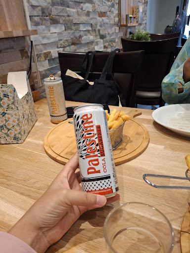 Photo of Laziz Kolgrill - Herkulesgatan 38, 417 01 Göteborg, Sweden